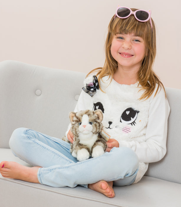 Katze liegend grau 20cm